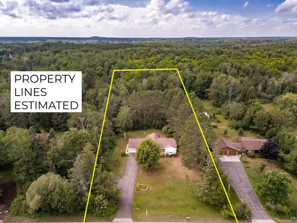 3727 Stebner Rd, Hermantown, MN 55811