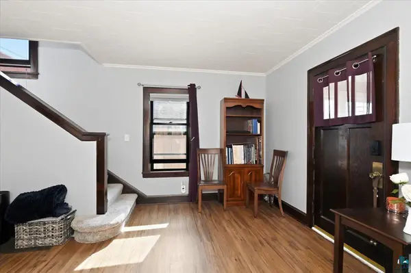 1817 N 16th St, Superior, WI 54880