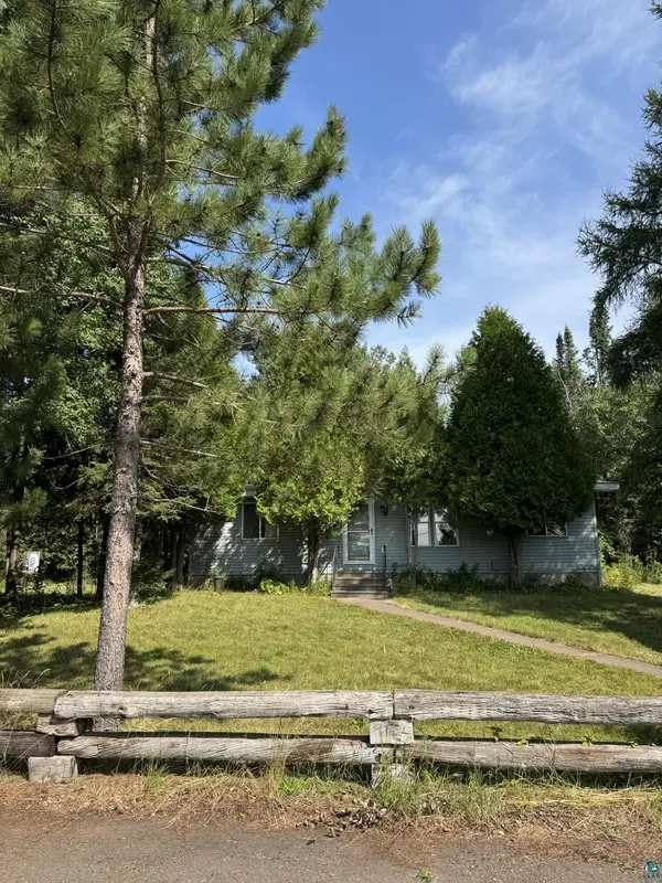 1838 Loop Rd, Two Harbors, MN 55616