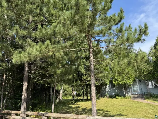 1838 Loop Rd, Two Harbors, MN 55616