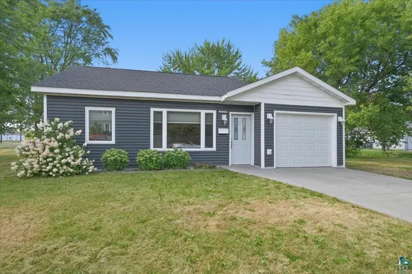 5729 Oakes Ave, Superior, WI 54880