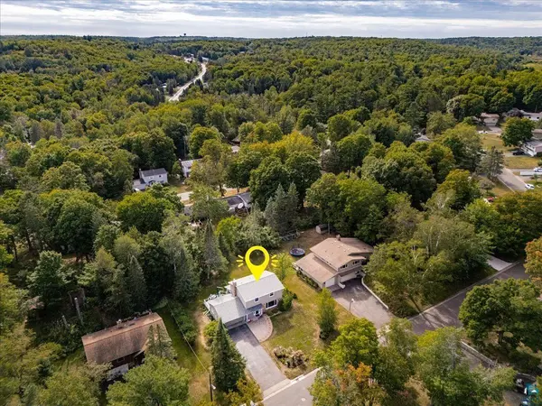 1947 Hartley Rd, Duluth, MN 55803