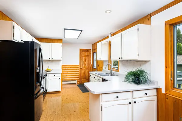 1349 Bourdage Rd, Two Harbors, MN 55616