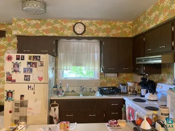 626 1st St, Nashwauk, MN 55769