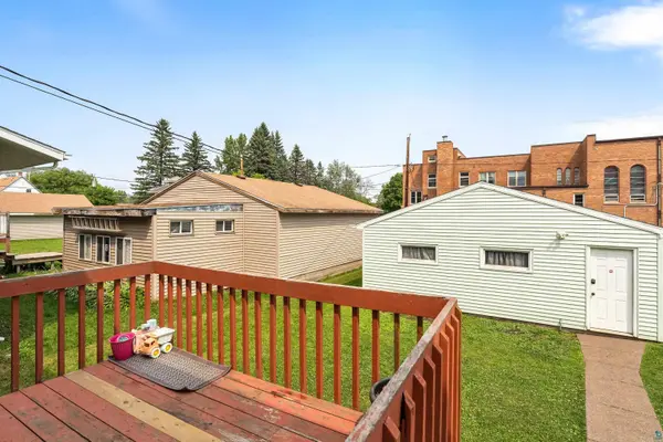 122 S 60th Ave W, Duluth, MN 55807
