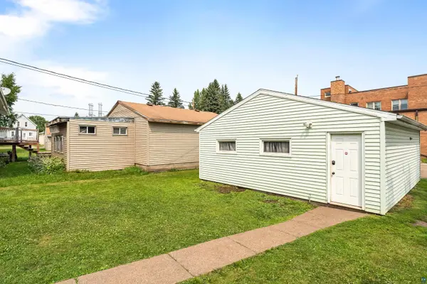 122 S 60th Ave W, Duluth, MN 55807