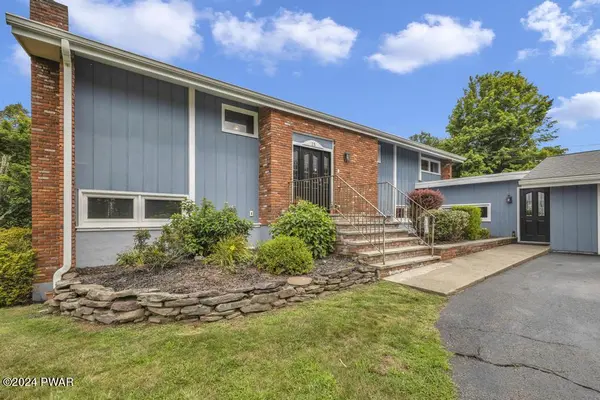 25 Intervale RD, Honesdale, PA 18431