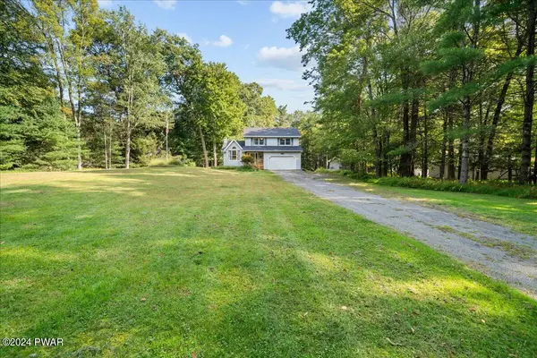 235 Lcpl Jacob Beisel RD, Lackawaxen, PA 18435