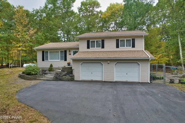102 Sprint CT, Milford, PA 18337