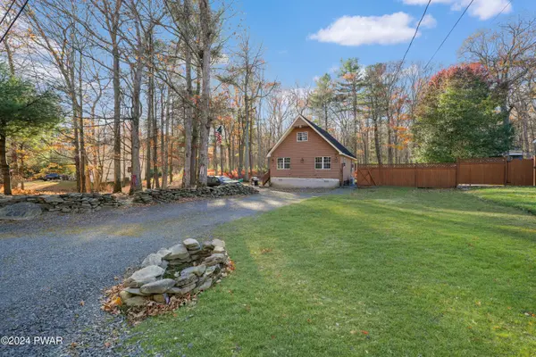 261 Marcel DR, Dingmans Ferry, PA 18328