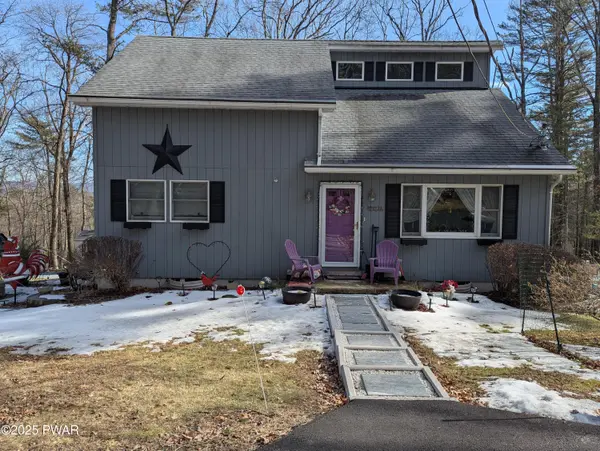 124 Vanauken Hill RD, Milford, PA 18337