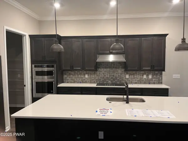 107 Plum Lane LN, Milford, PA 18337