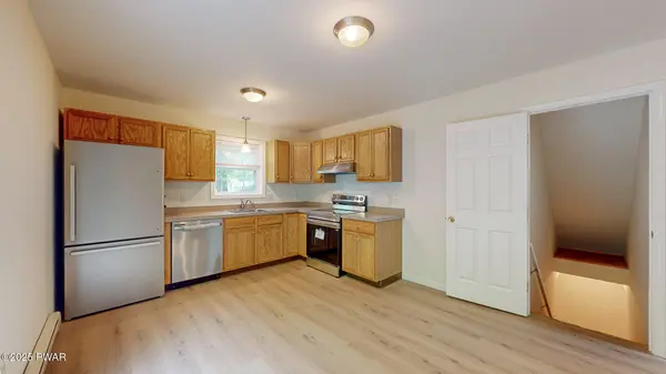 109 Fox CT, Dingmans Ferry, PA 18328