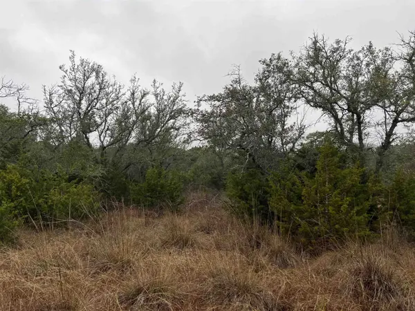 1505 E Red Rock RD, Blanco, TX 78606