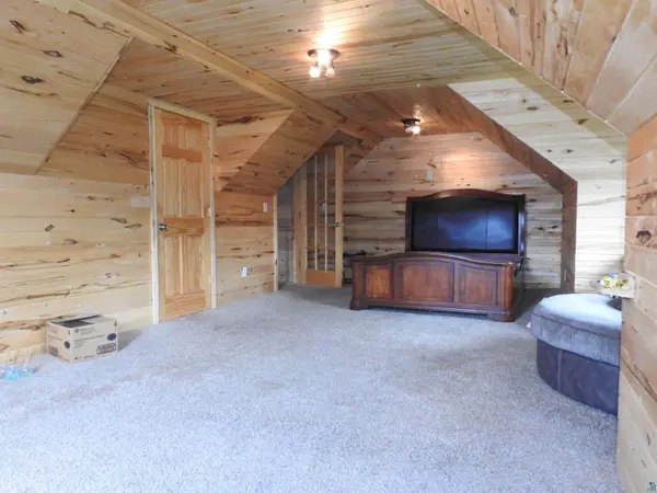 119 Fayette Ave, Mellen, WI 54546