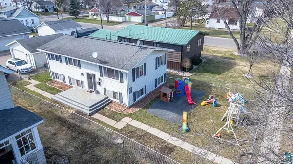 3503 1st Ave, Hibbing, MN 55746