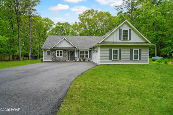 108 Magnolia LN, Milford, PA 18337