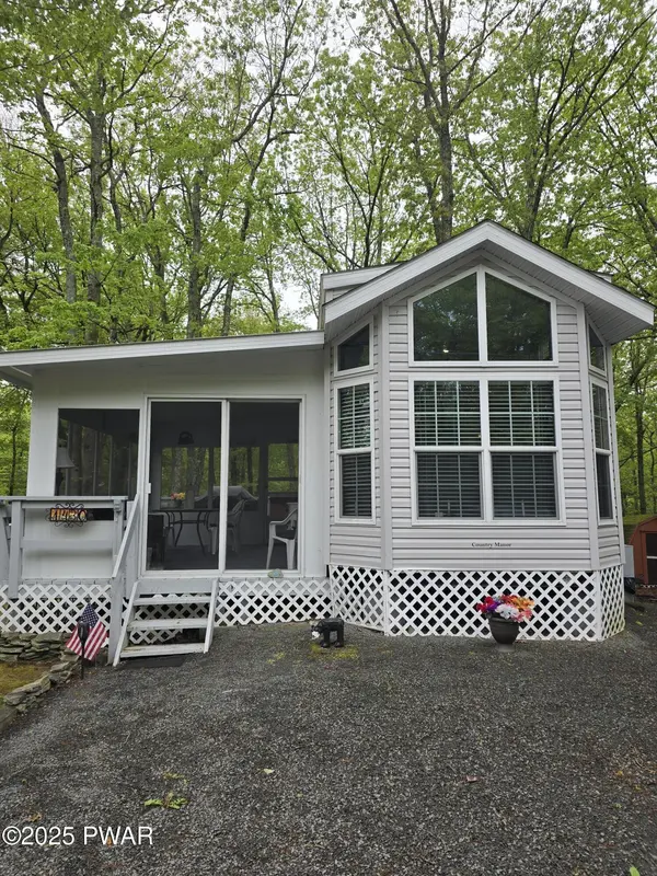 128 Deer Run, Milford, PA 18337