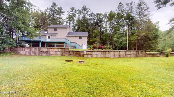 151 Mountain Springs RD, Milford, PA 18337