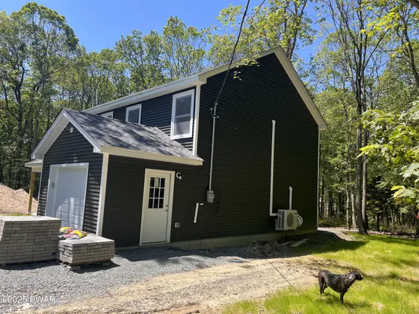 123 Cobblestone DR, Milford, PA 18337