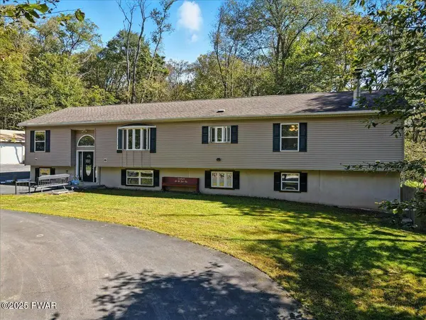 147 View DR, Greentown, PA 18426