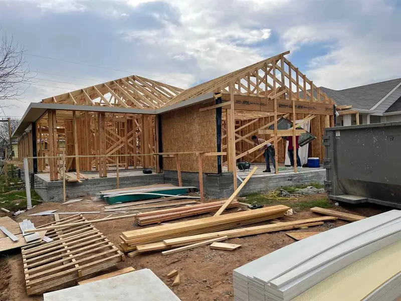 867 Pine Lane, Cottonwood Shores, TX 78657