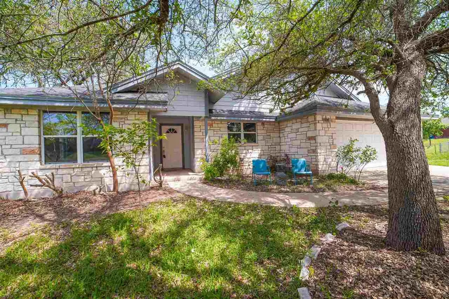 1506 Johnson St., Burnet, TX 78611