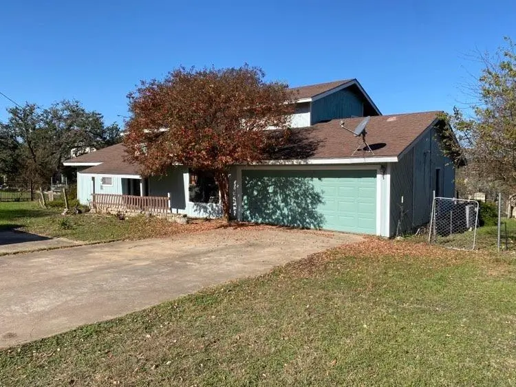 2714 S Pace Bend RD, Spicewood, TX 78669