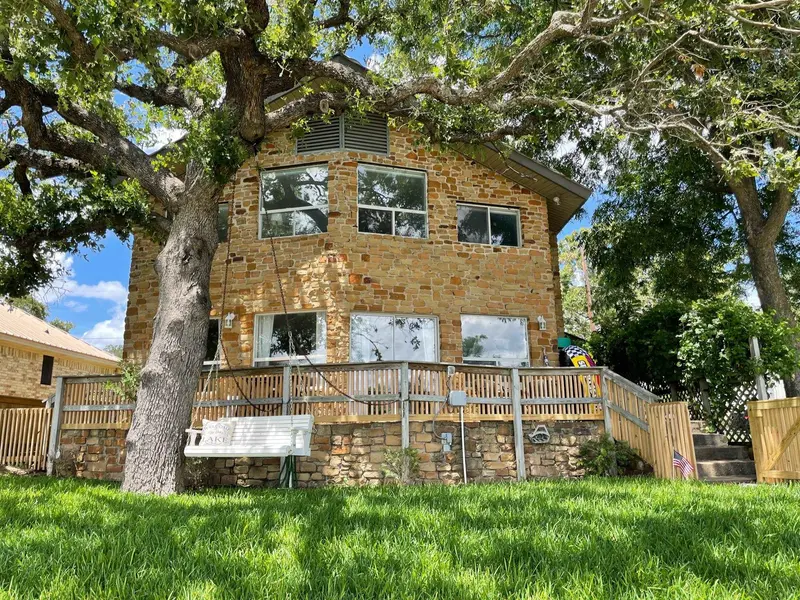 392 Lake Loop, Tow, TX 78672