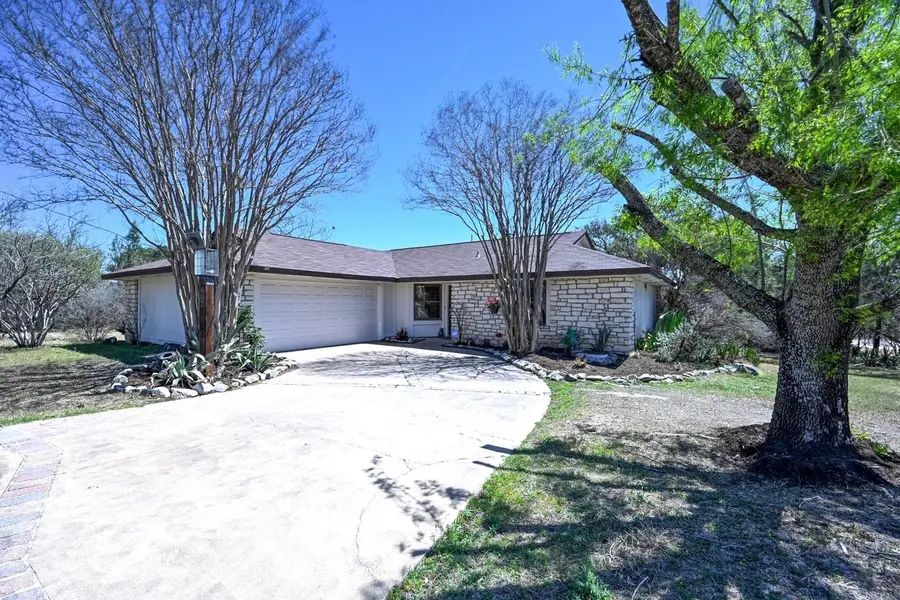 607 Pony Express ST, Horseshoe Bay, TX 78657