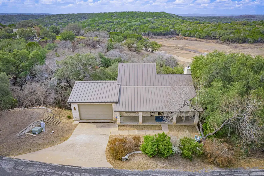 1025 Coventry RD, Spicewood, TX 78669