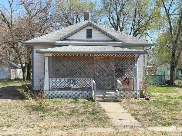 210 12th ST, Ogden, KS 66517