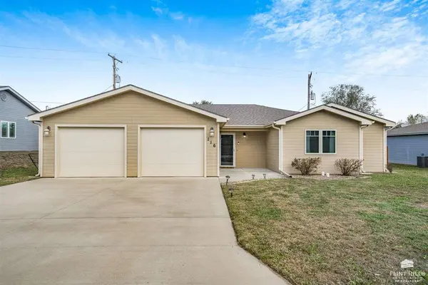 116 Allen Hill DR, Ogden, KS 66517