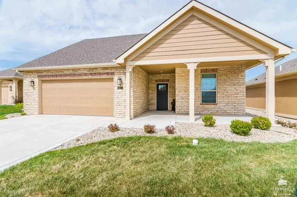 4710 Lichen LN, Manhattan, KS 66503