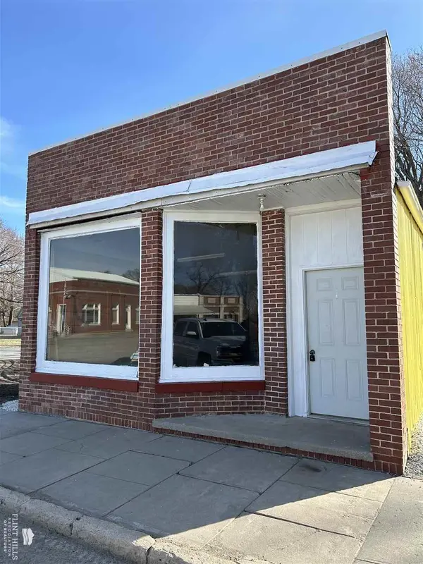 120 Main, Morganville, KS 67468