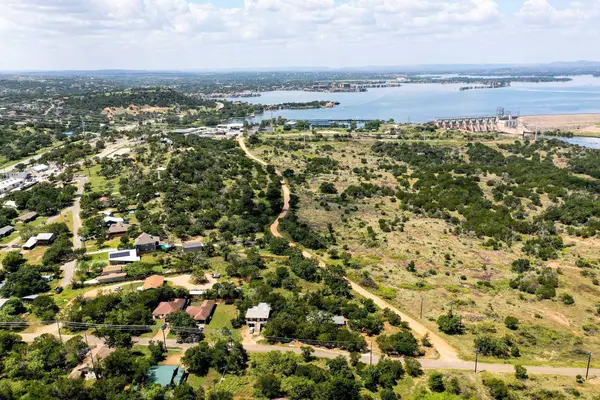 636 Dogwood Lane, Cottonwood Shores, TX 78657