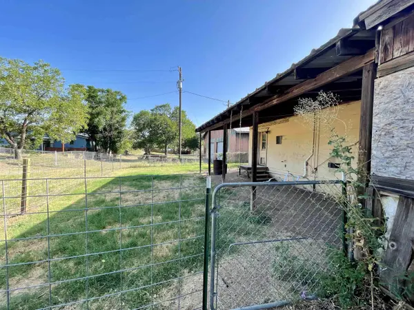 105 Ranch Road 261, Buchanan Dam, TX 78609