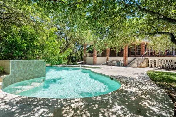 3713 Travis Country Cir, Austin, TX 78735
