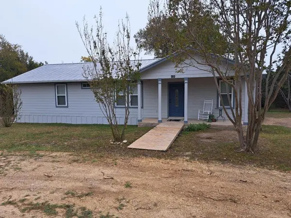 111 Hillview LN,  Burnet,  TX 78611-0000