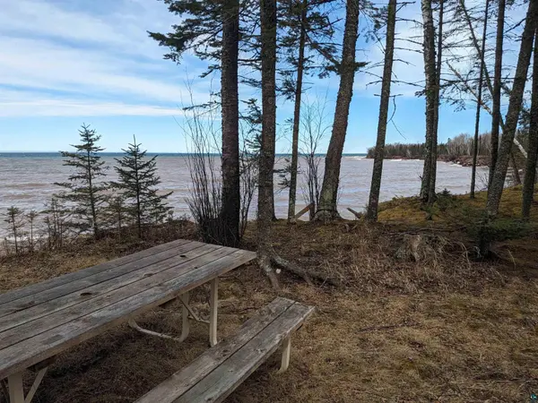 7480 Quarry Shores Rd, Port Wing, WI 54865