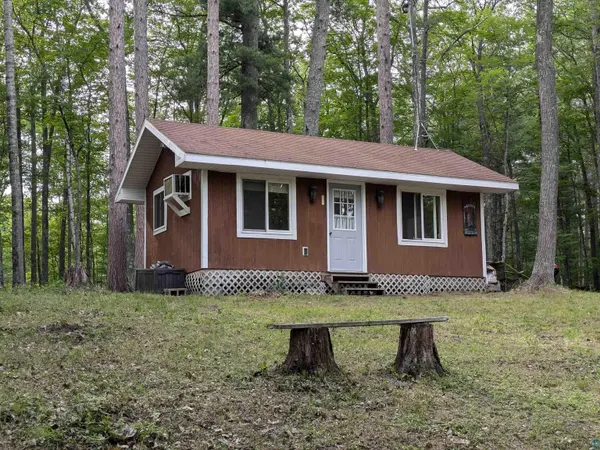 10922 Scenic Dr, Delta, WI 54847