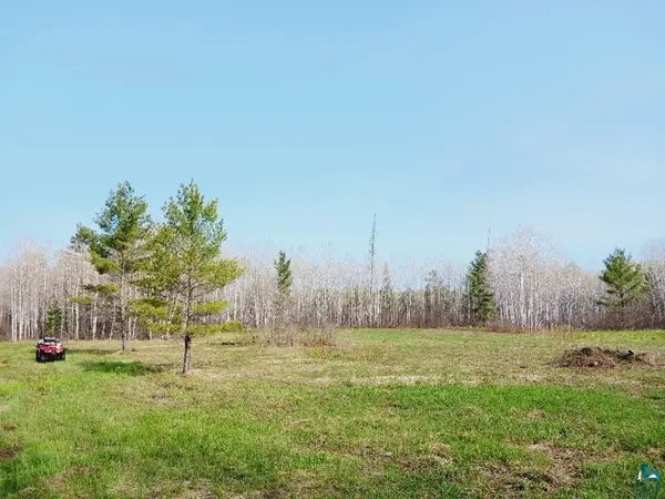 000 Pearce Rd, Ashland, WI 54806