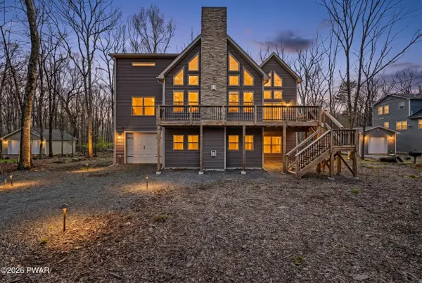 140 Consitution DR,  Lackawaxen,  PA 18435