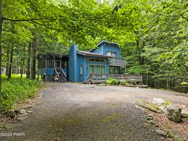 18 Rockway RD #2660, Lake Ariel, PA 18436