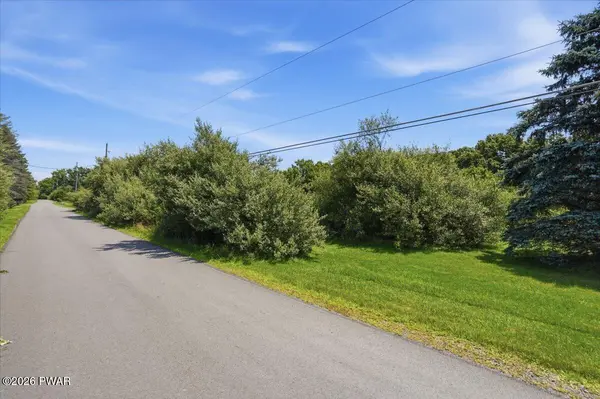 47 T-487, Beach Lake, PA 18405