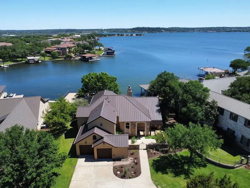 325 W Wilderness DR, Marble Falls, TX 78657