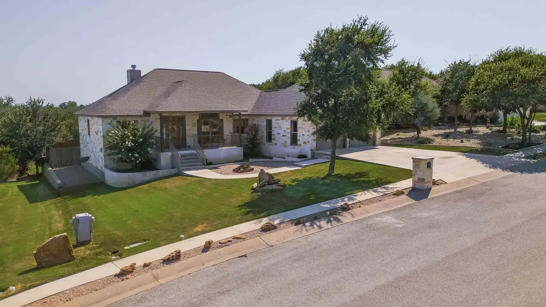 606 Woodland Park DR, Marble Falls, TX 78654