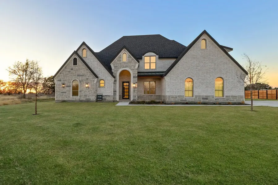 2136 Park View DR, Marble Falls, TX 78654