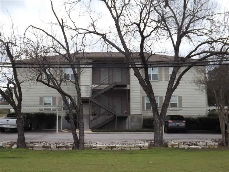 501 Avenue J 101, Marble Falls, TX 78654