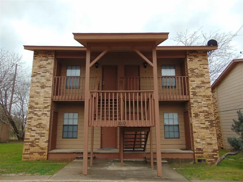 1108 Ninth Street, Marble Falls, TX 78654